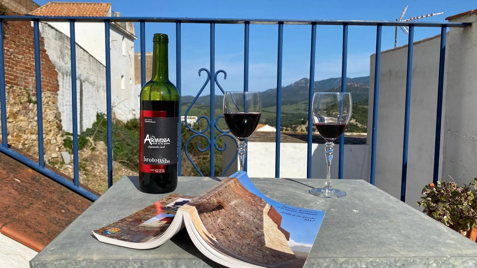 Alojamiento Armenia Patio Alcala de los Gazules 0*,